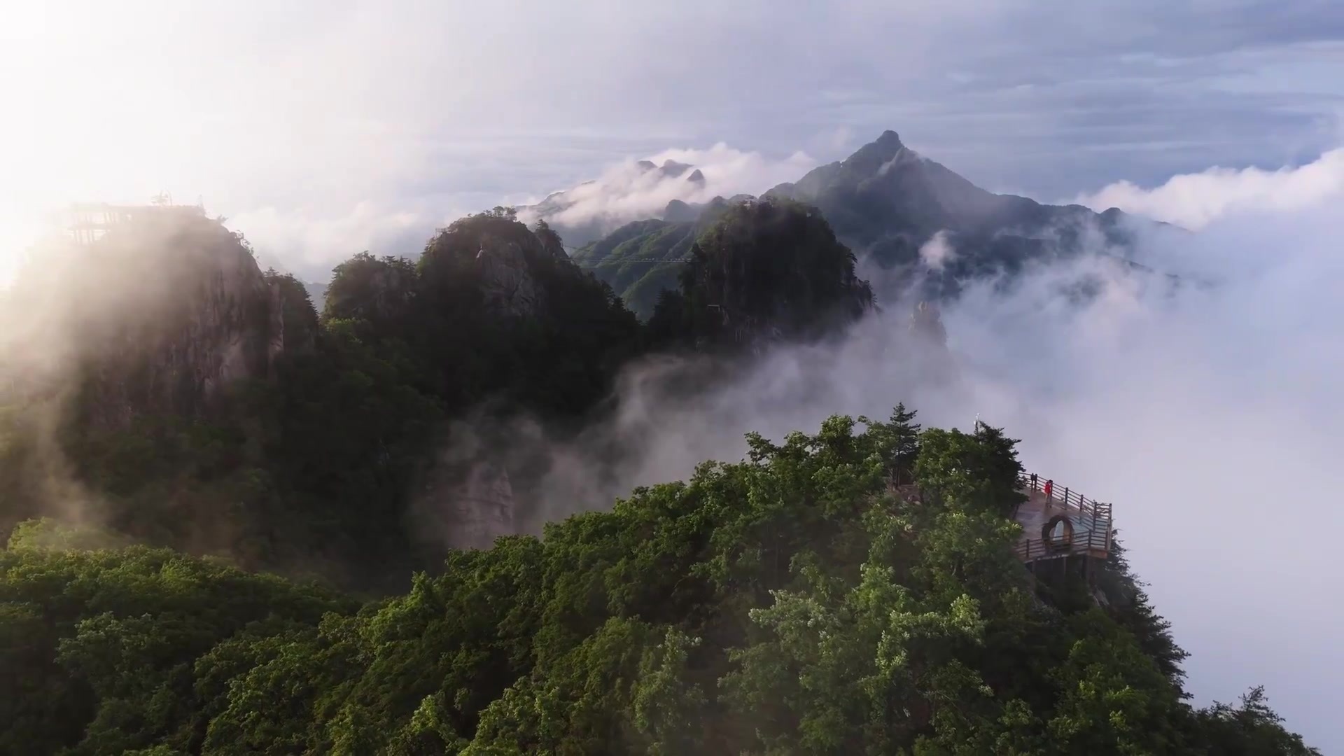 天河(hé)大(dà)峽谷